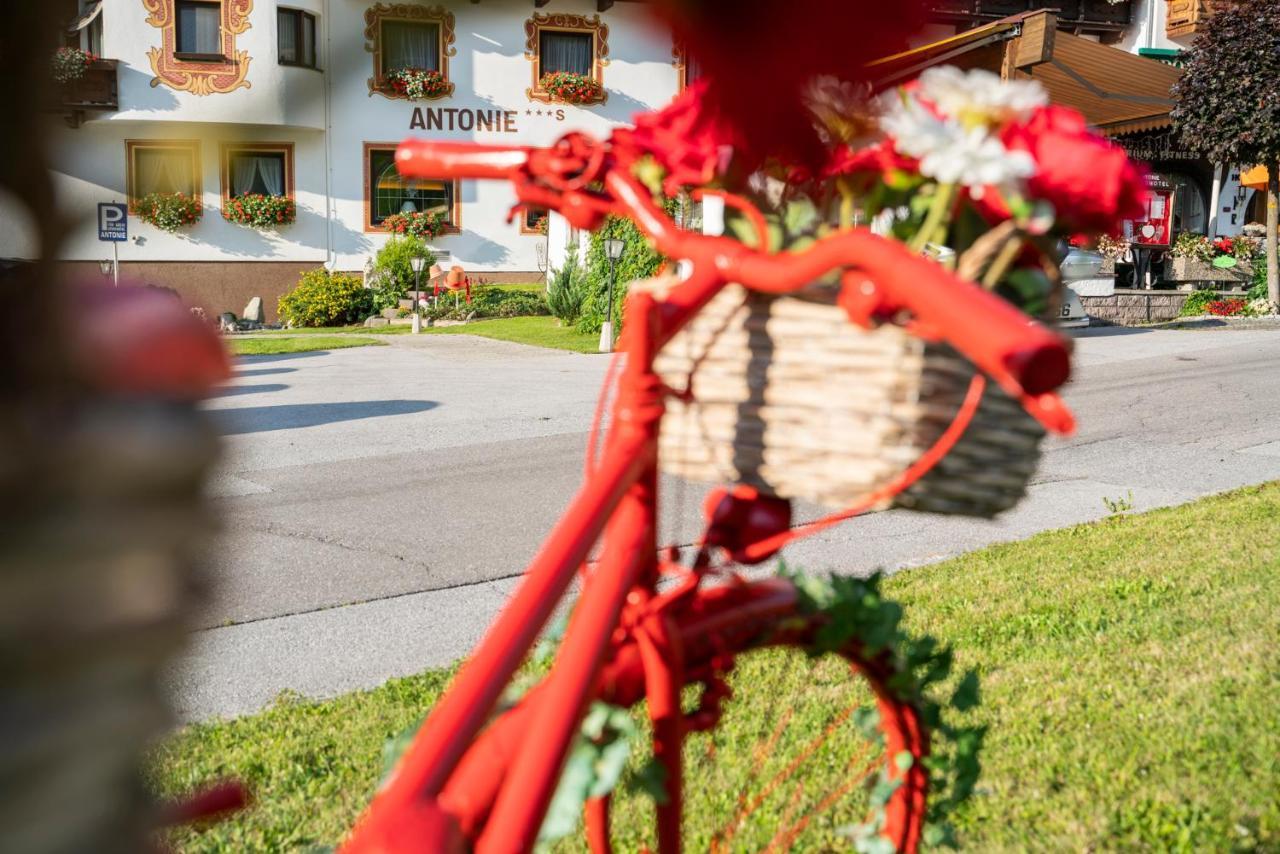 Bergsporthotel Antonie グリース・イム・ゼルライン エクステリア 写真